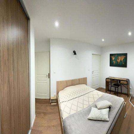 Appartement Chez Christian et Valérie à Rocbaron Extérieur photo