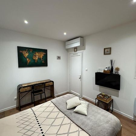 Appartement Chez Christian et Valérie à Rocbaron Extérieur photo